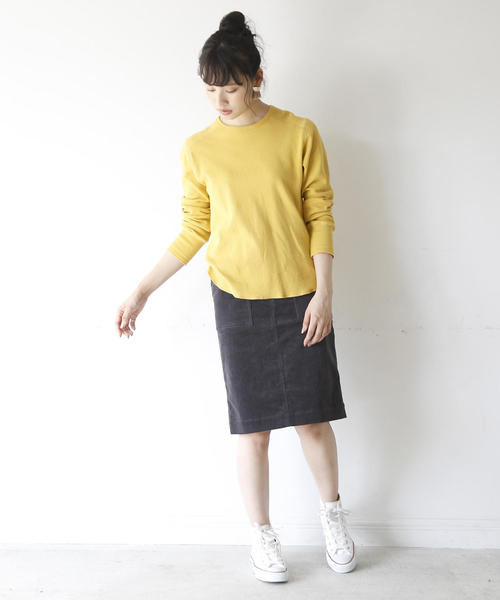 coen（コーエン）の「ストレッチコーデュロイタイトミディアムスカート（スカート・レディース・ダークグレー/ベージュ/ネイビー/ダークブラウン・LARGE/MEDIUM/SMALL）」の5枚目の写真