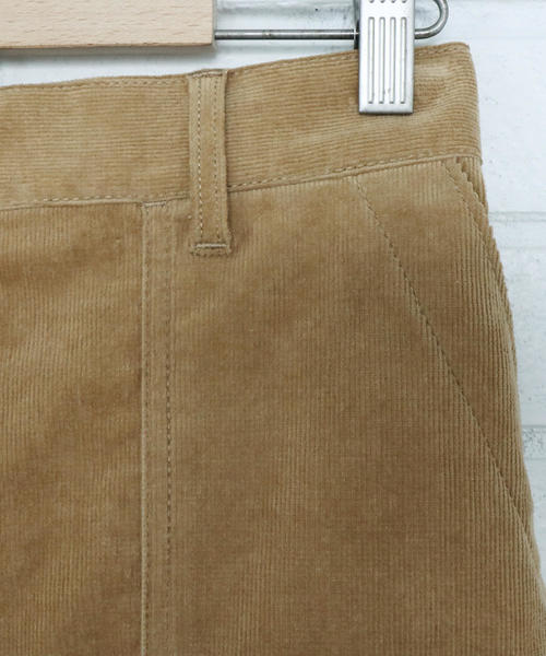 coen（コーエン）の「ストレッチコーデュロイタイトミディアムスカート（スカート・レディース・ダークグレー/ベージュ/ネイビー/ダークブラウン・LARGE/MEDIUM/SMALL）」の18枚目の写真