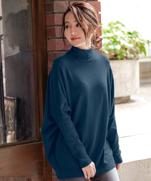 KOBE LETTUCE(コウベレタス)の「ドルマンスリーブ発熱ニットトップス(ニット/セーター・レディース・ブラック/オフホワイト/ブルー/モスグリーン/ボルドー/モカ/ピンクベージュ・FREE)」の15枚目の写真