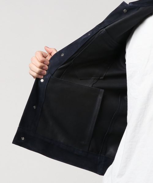 Levi's Made & Crafted（リーバイスメイドアンドクラフテッド）の「LEVI'S(R) MADE & CRAFTED(R) ブルゾン TYPE III MIDNIGHT LEATHER（ブルゾン・メンズ・ブルー・S/M/L）」の2枚目の写真