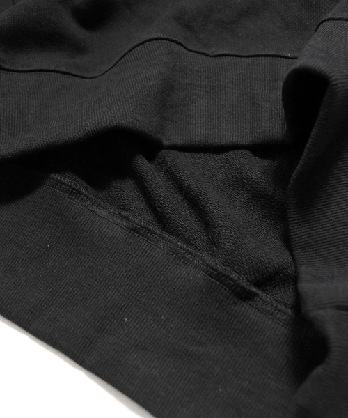 BEEN TRILL（ビーントリル）の「BEEN TRILL/ビーントリル×GAコラボ・ショルダープリントクルースウェット（スウェット・メンズ・ホワイト/ブラック/エメラルド・M/L）」の19枚目の写真