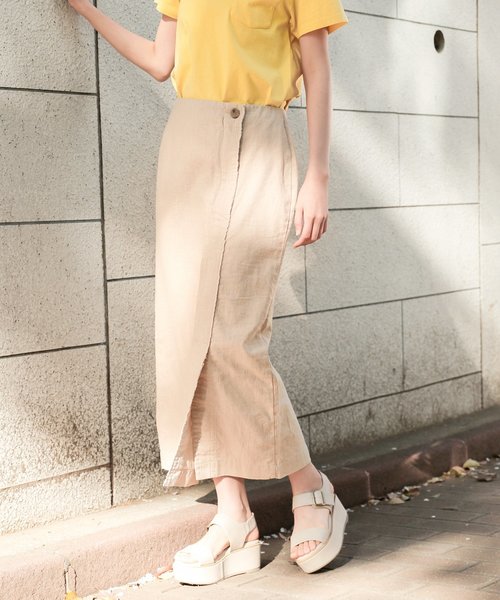 niko and...（ニコアンド）の「ストレートラップスカート（スカート・レディース・ブラック/ベージュ/レッド/キャメル・MEDIUM/LARGE）」の3枚目の写真