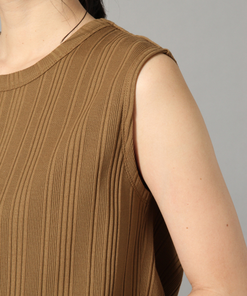 LOWRYS FARM（ローリーズファーム）の「テレコリブＳＥＴＵＰノースリーブ　840467（Tシャツ/カットソー・レディース・チャコールグレー/ブラウン/アイボリー・FREE）」の6枚目の写真