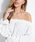 Guess�i�Q�X�j�́uCHARLEE OFF-SHOULDER TOP�i���̑��g�b�v�X�j�v�b�ڍ׉摜