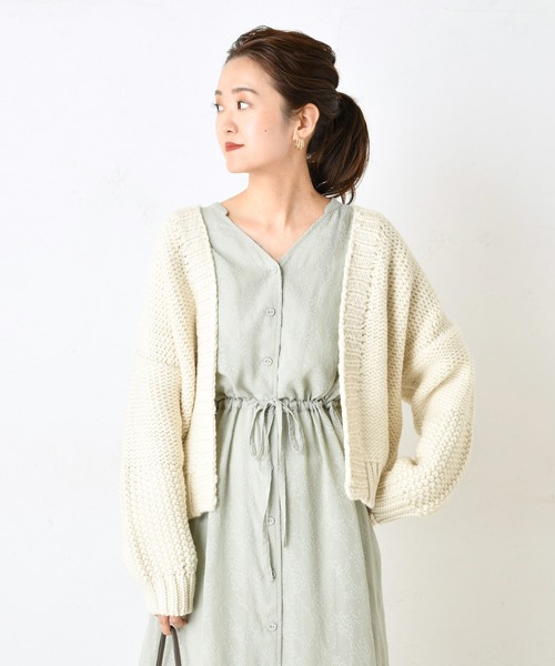 DouDou(ドゥドゥ)の「手編みカーディガン(カーディガン/ボレロ・レディース・モカ/ホワイト系その他・FREE)」の6枚目の写真