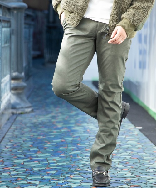 NYLAUS(ナイラス)の「NYLAUS 防風ストレッチ スリム チノパンツ(チノパンツ)」|カーキ