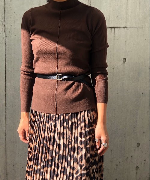 PARKS TOKYO SELECT（パークストウキョウセレクト）の「ｼﾝﾌﾟﾙﾌﾟﾁﾊｲｼﾙｷｰﾈｯｸﾆｯﾄ（ニット/セーター・レディース・ホワイト/ブラック/ダークブラウン・FREE）」の3枚目の写真