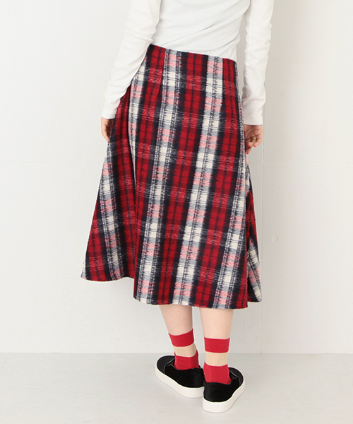 Ray BEAMS（レイビームス）の「O'NEIL OF DUBLIN ×Ray BEAMS  / 別注 フレアスカート（スカート・レディース・ネイビー/レッド・SMALL/MEDIUM）」の6枚目の写真