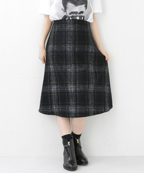 Ray BEAMS（レイビームス）の「O'NEIL OF DUBLIN ×Ray BEAMS  / 別注 フレアスカート（スカート・レディース・ネイビー/レッド・SMALL/MEDIUM）」の11枚目の写真