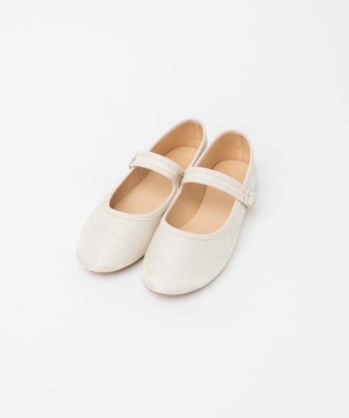 WEGO(ウィゴー)の「WEGO/カンフーシューズ(パンプス・レディース・ブラック/アイボリー/ブラウン・MEDIUM/LARGE)」の11枚目の写真