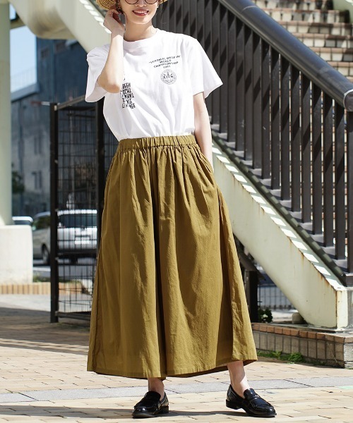 zootie(ズーティー)の「ルーセント インドコットン ガウチョパンツ(その他パンツ・レディース・グリーン/ブルー系その他/マスタード/ラベンダー/オフホワイト/グレー/ネイビー/ブラック/イエロー系その他/レッド/ブルー/黄土色系/ダークブラック/ホワイト/ベージュ・フリー)」の20枚目の写真