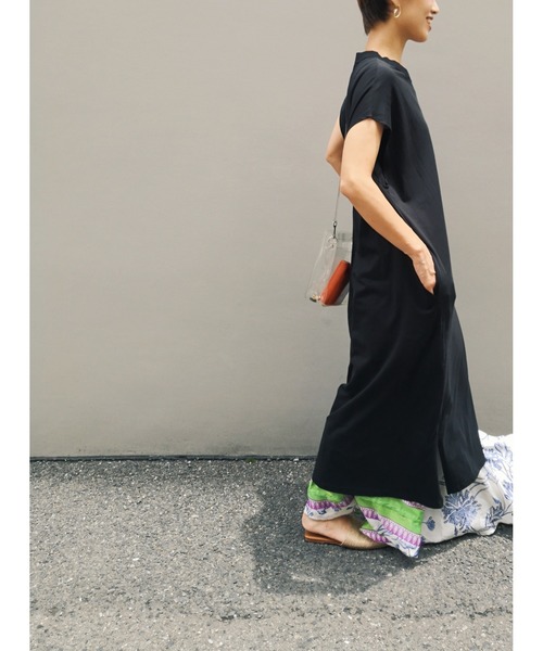 ulu（ウル）の「French sleeve football onepiece（ワンピース・レディース・ブラック/ベージュ・FREE）」の10枚目の写真