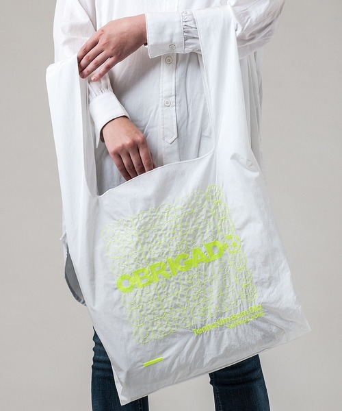Buffalo Bobs(バッファローボブズ)の「ECO BAG-THANK YOU(L)エコバッグ-サンキュー エルサイズ(エコバッグ/サブバッグ・メンズ・レッド/グリーン/パープル/イエロー/ブルー/ピンク/ホワイト/ブラック・LARGE)」の6枚目の写真