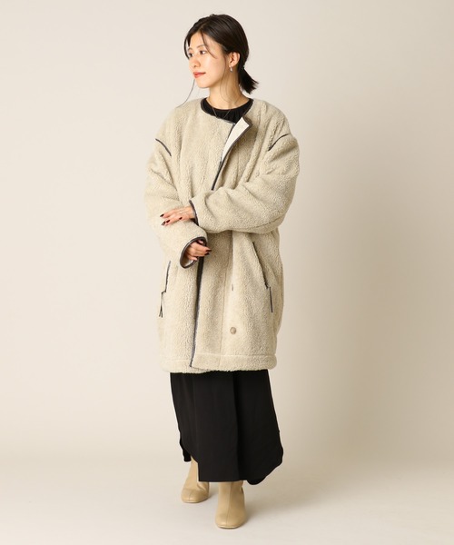 【美品】 Leilian ノーカラー ボアコート ベージュ系 SHENERY（シーナリー）の「ノーカラーボアコート（ノーカラーコート