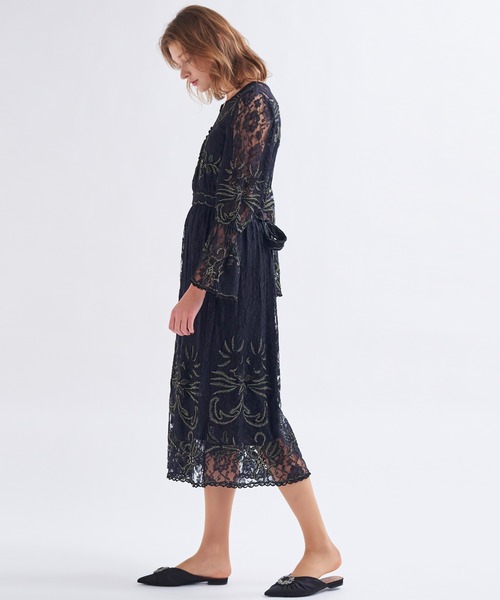 LANVIN en Bleu（ランバンオンブルー）の「インド刺繍ワンピース
