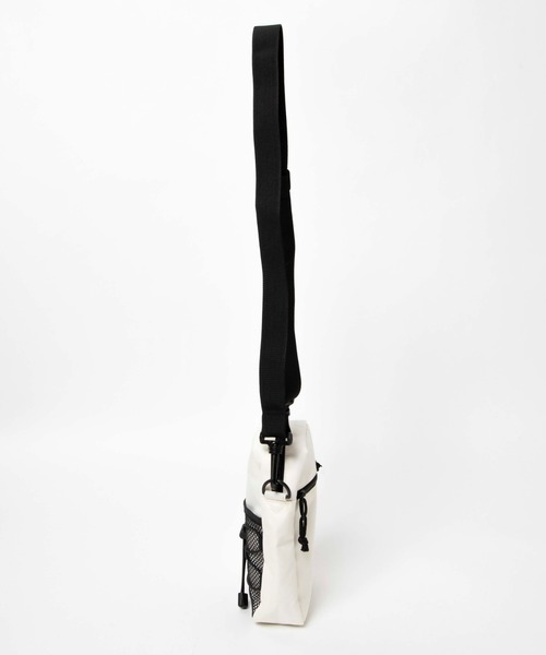 WEGO（ウィゴー）の「WEGO/スクエアコードショルダー（ショルダーバッグ・レディース・ブラック/オフホワイト・FREE）」の5枚目の写真