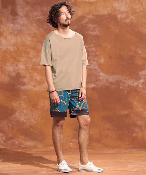 Jih Nunc(ジーヌンク)の「mt7105-ルーズネックカットソー(Tシャツ/カットソー・メンズ・ホワイト/ピンク/ブラック/ベージュ・S/L/M)」の7枚目の写真