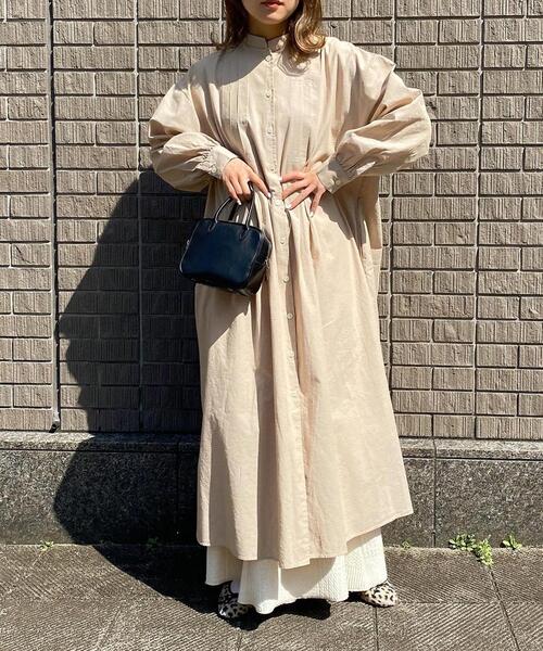 coen(コーエン)の「USAコットンマキシ丈タックシャツワンピース(シャツワンピース・レディース・ベージュ/ネイビー・FREE)」の11枚目の写真