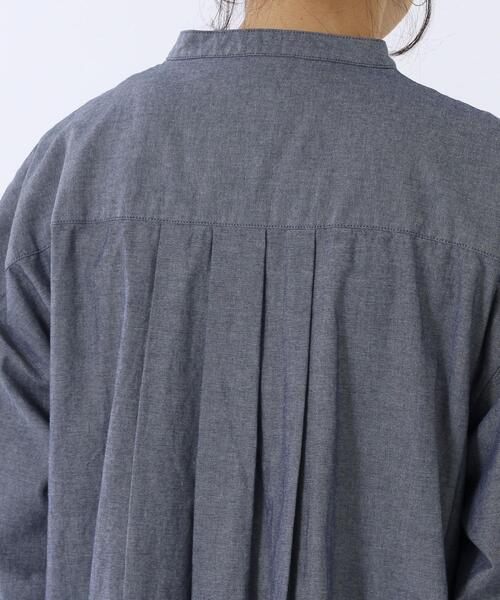 coen(コーエン)の「USAコットンマキシ丈タックシャツワンピース(シャツワンピース・レディース・ベージュ/ネイビー・FREE)」の21枚目の写真