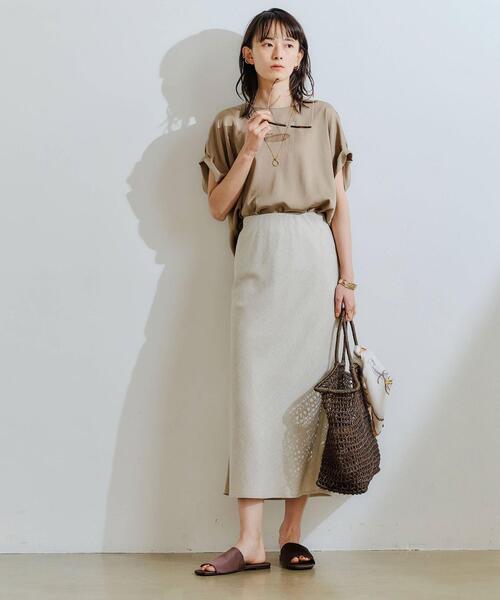 green label relaxing（グリーンレーベルリラクシング）の「FFC ハンマーサテン T ブラウス（シャツ/ブラウス・レディース・ライトブルー/オリーブ/ナチュラル・FREE）」の14枚目の写真