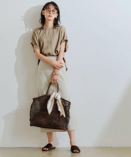 green label relaxing（グリーンレーベルリラクシング）の「FFC ハンマーサテン T ブラウス（シャツ/ブラウス・レディース・ライトブルー/オリーブ/ナチュラル・FREE）」の11枚目の写真