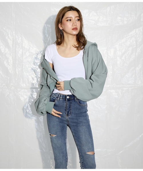 ANAP(アナップ)の「クロップドタイトTシャツ(Tシャツ/カットソー・レディース・ホワイト/ブラック/グレイッシュベージュ/ブラウン/ピンク/ブルー・FREE)」の19枚目の写真