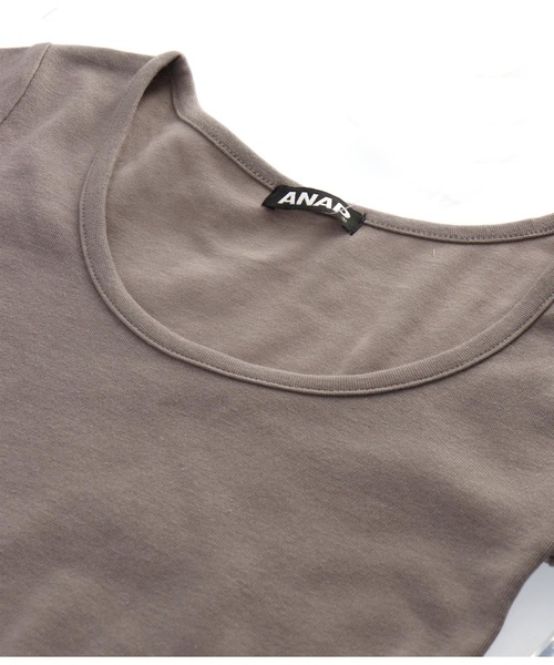 ANAP(アナップ)の「クロップドタイトTシャツ(Tシャツ/カットソー・レディース・ホワイト/ブラック/グレイッシュベージュ/ブラウン/ピンク/ブルー・FREE)」の16枚目の写真