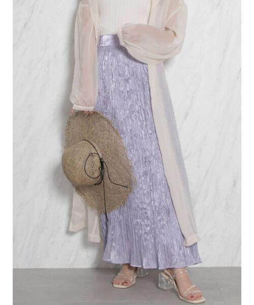 dazzlin（ダズリン）の「リンクルシャインロングスカート（スカート・レディース・ベージュ/パープル/グレー/オレンジ・FREE）」の3枚目の写真