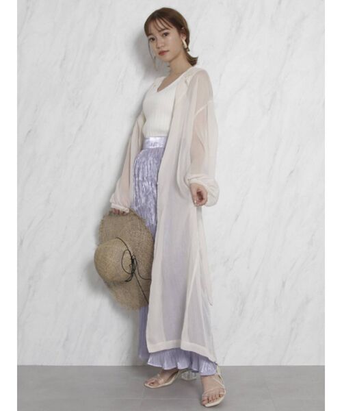 dazzlin（ダズリン）の「リンクルシャインロングスカート（スカート・レディース・ベージュ/パープル/グレー/オレンジ・FREE）」の11枚目の写真