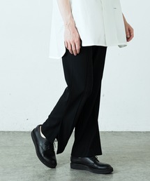 Lui's | ネオクラシックスリットフレアパンツ(スラックス)