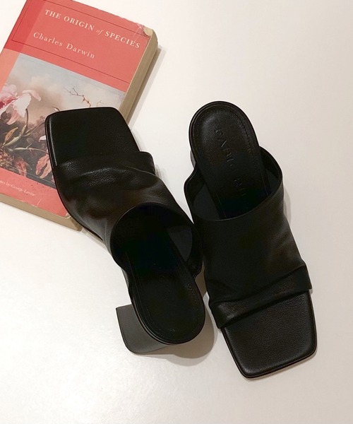 LOUNGEDRESS（ラウンジドレス）の「【FABIO RUSCONI/ファビオ ルスコーニ】チャンキーサンダル（サンダル・レディース・ブルー/ブラック・37/38/36）」の7枚目の写真