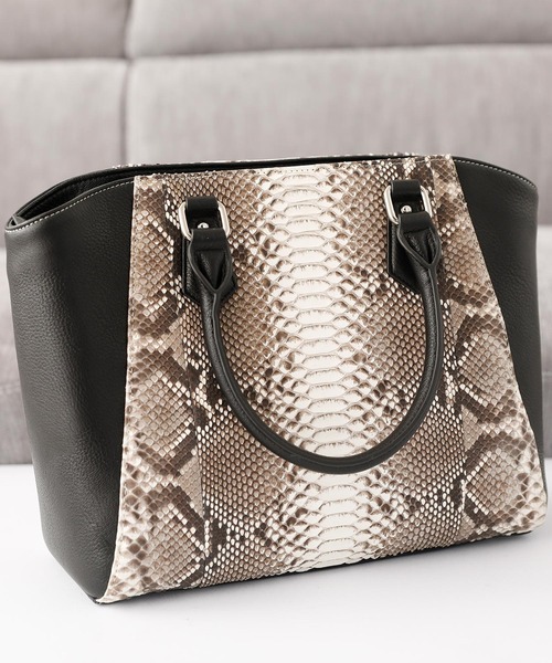 ElegChic(エレグシック)の「ダイヤモンドパイソン&フェイクレザーバッグ 結婚式 同窓会 オケージョン お呼ばれ(ショルダーバッグ・レディース・ダークブラウン/ブルー/イエロー/ライトブラウン/ワインレッド/ナチュラル/ブラック/ダークグリーン/ブラウン/ピンク・FREE)」の11枚目の写真