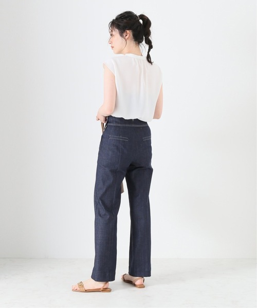 La TOTALITE(ラトータリテ)の「スキッパークルミボタンフレンチシャツ【手洗い可能】(シャツ/ブラウス・レディース・ブラック/ホワイト系その他/ベージュ系その他/ブルー系その他・FREE)」の13枚目の写真