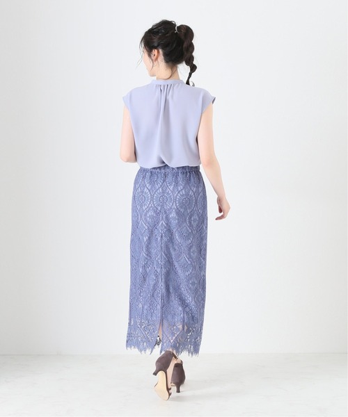 La TOTALITE(ラトータリテ)の「スキッパークルミボタンフレンチシャツ【手洗い可能】(シャツ/ブラウス・レディース・ブラック/ホワイト系その他/ベージュ系その他/ブルー系その他・FREE)」の17枚目の写真