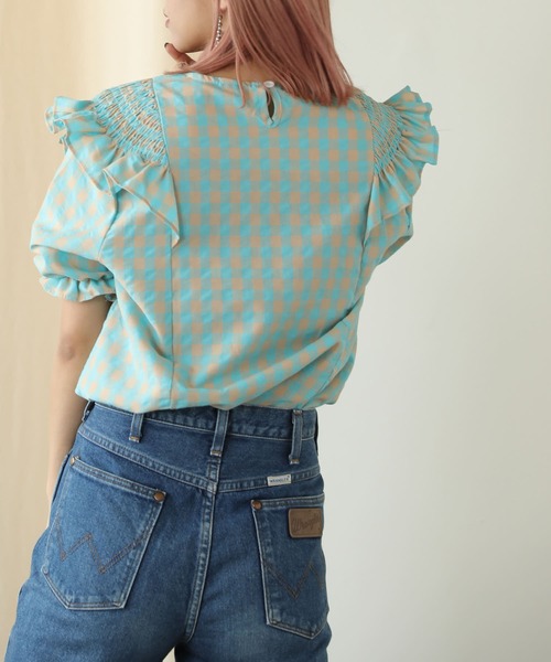 PUBLUX（パブリュクス）の「【PUBLUX/パブリュクス】パワーショルダーフリルチェックブラウス（シャツ/ブラウス・レディース・イエロー/ブルーグリーン・ﾌﾘ-）」の19枚目の写真