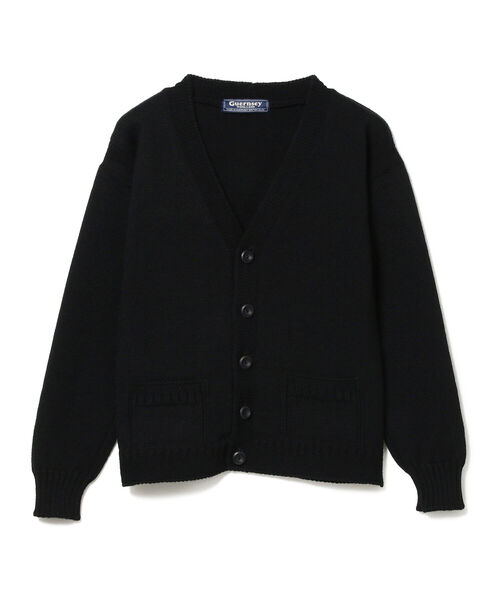 Guernsey Knit（ガンジー ニット）の「GUERNSEY WOOLENS × BEAMS F / 別注 Vネック カーディガン（ニット/セーター・メンズ・ネイビー/ブラック/グリーン・36/38/40）」の4枚目の写真