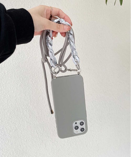 ammy.（エイミードット）の「【 ammy. / エイミードット 】ストラップ付 べっ甲 チェーン iphone ケース ( iPhone 7 / 8 / SE / X / XS / 11 / 11Pro / 12 / 12Pro / 13 / 13Pro 対応)（スマホケース/カバー・レディース・ブラック/グレー/ブラウン・E/A/D/B/C/G/F）」の16枚目の写真