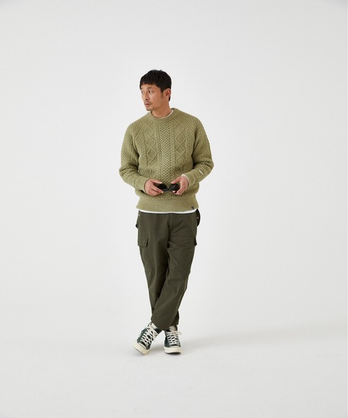 MAGIC NUMBER(マジック ナンバー)の「【MAGIC NUMBER】SHAGGY YARN CABLE CREW KNIT(ニット/セーター・メンズ・オフホワイト/オリーブ・MEDIUM/LARGE/X-LARGE)」の13枚目の写真