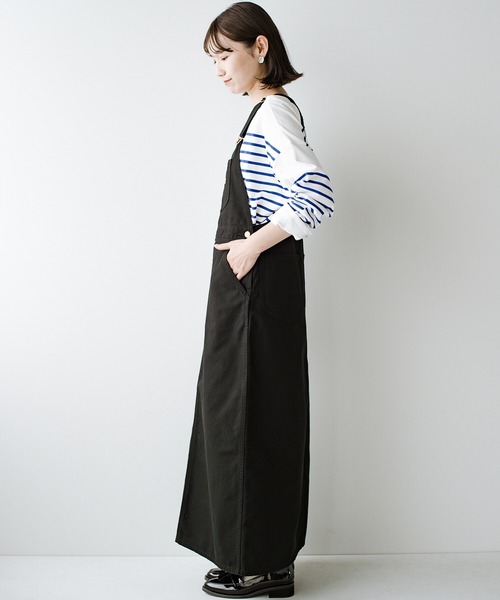 haco!（ハコ）の「LadyLee シンプルなトップスと合わせるだけでこなれ見え 大人に似合うオーバーオールスカート（サロペット/オーバーオール・レディース・ブラック/インディゴブルー/ブラウン・MEDIUM/SMALL）」の21枚目の写真