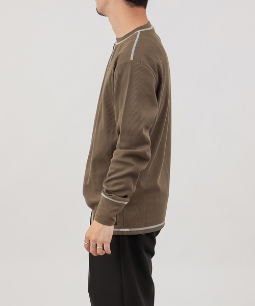 COLONY 2139（コロニートゥーワンスリーナイン）の「BIGピスネームワッフルガゼット付き長袖Tシャツ（Tシャツ/カットソー・メンズ・ホワイト/ブラック/グレー/カーキ・MEDIUM/LARGE/X-LARGE）」の17枚目の写真