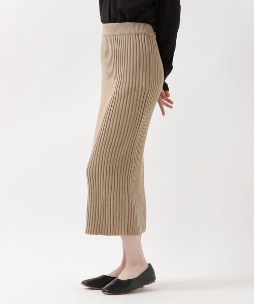 ALAND(エーランド)の「3.3Field Trip/RIBニットロングスカート 2239281(スカート・レディース・ブラック/ブラウン/アイボリー・FREE)」の4枚目の写真