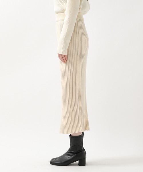 ALAND(エーランド)の「3.3Field Trip/RIBニットロングスカート 2239281(スカート・レディース・ブラック/ブラウン/アイボリー・FREE)」の5枚目の写真