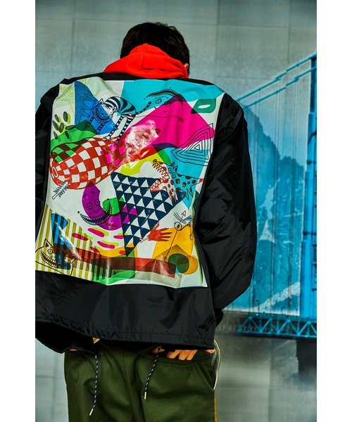 AlexanderLeeChang（アレキサンダーリーチャン）の「AlexanderLeeChang/アレキサンダーリーチャン YOSHI47 COACH JKT コーチジャケットジャケット（ナイロンジャケット・メンズ・ブラック/ベージュ/グリーン・2/3/1）」の2枚目の写真