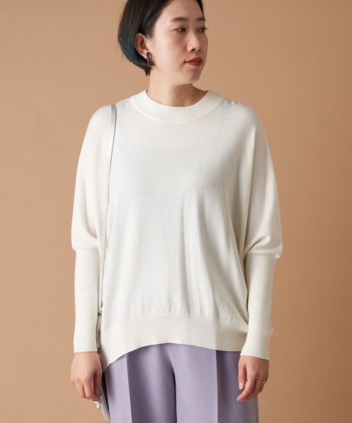 un dix cors（アンディコール）の「袖すっきり華奢見えニット　ビエラヤーンバックボリュームニット（ニット/セーター・レディース・オフホワイト/ブラック/モカ/ブルー・FREE）」の7枚目の写真