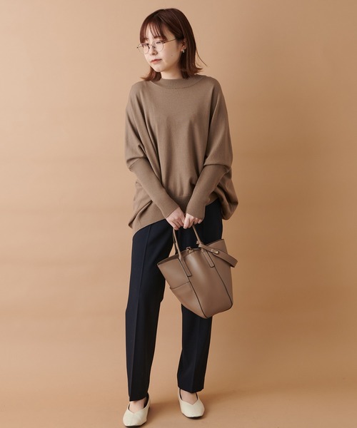 un dix cors（アンディコール）の「袖すっきり華奢見えニット　ビエラヤーンバックボリュームニット（ニット/セーター・レディース・オフホワイト/ブラック/モカ/ブルー・FREE）」の22枚目の写真