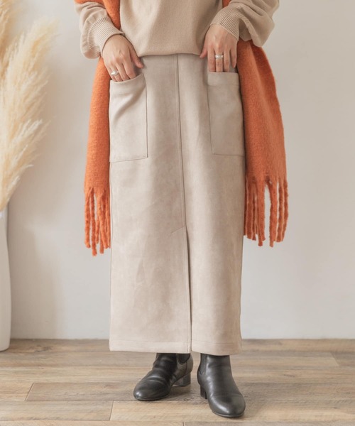 ITEMS URBANRESEARCH（アイテムズ アーバンリサーチ）の「フェイクスエードタイトスカート（スカート・レディース・ブラウン/カーキ/グレー系その他/スミクロ/モカ・FREE）」の3枚目の写真