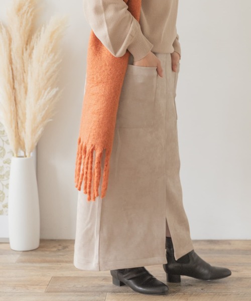 ITEMS URBANRESEARCH（アイテムズ アーバンリサーチ）の「フェイクスエードタイトスカート（スカート・レディース・ブラウン/カーキ/グレー系その他/スミクロ/モカ・FREE）」の20枚目の写真