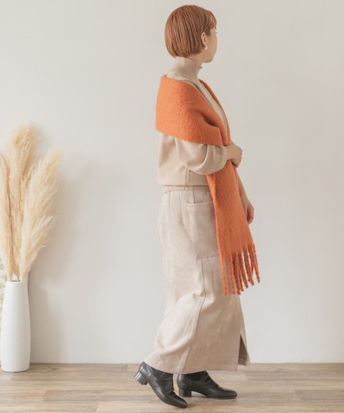 ITEMS URBANRESEARCH（アイテムズ アーバンリサーチ）の「フェイクスエードタイトスカート（スカート・レディース・ブラウン/カーキ/グレー系その他/スミクロ/モカ・FREE）」の8枚目の写真