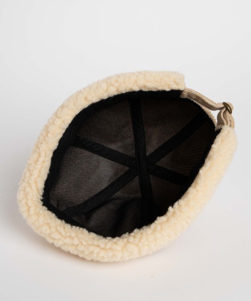 WEGO（ウィゴー）の「WEGO/コーデュロイボアフィッシャーマンキャップ（キャップ・レディース・ベージュ/ブラック・FREE）」の5枚目の写真