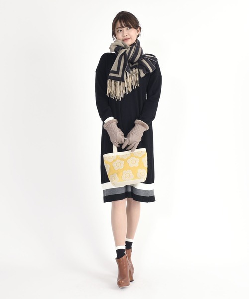 MARY QUANT(マリークワント)の「デイジーウォーム ソックス(ソックス/靴下・レディース・ブラック/ベージュ/レッド/イエロー・FREE)」の5枚目の写真